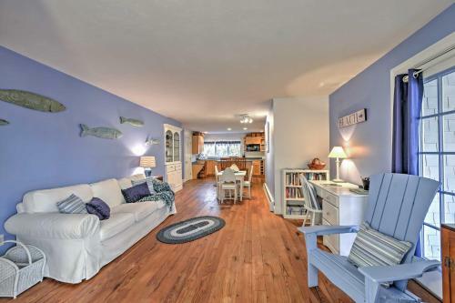 Nautical Bourne Apartment - 2 Mi To Monument Beach