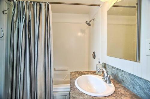 Bourne House With Furnished Deck And Waterfront Views!