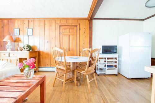 422 Waterfront With Amazing Views Boat Dock Dog Friendly