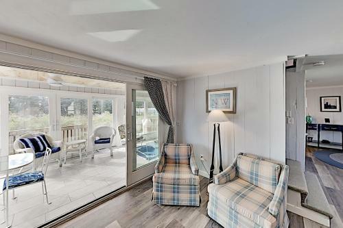 Dream Beach Home On Lewis Bay ? Ocean Views Home