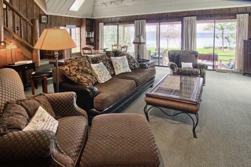 The Lake House