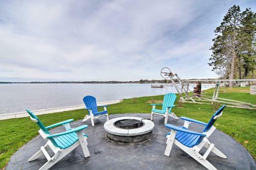 Lakefront Cadillac Home With Dock - Mins To Hiking