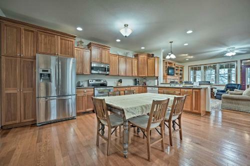 Lake Michigan Waterfront Home 1 Mi To Dtwn!