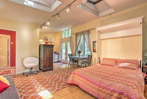 Apartamento Quiet Saugatuck Studio With Patio - Walk To Dtwn!