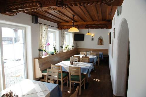Hostal Gasthof Zum Sandlweber