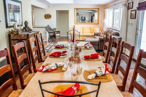 Family Tides Pool House