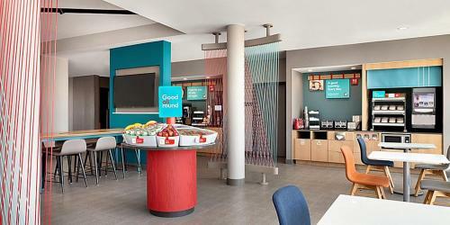 Avid Hotels - Detroit - Warren, An Ihg Hotel