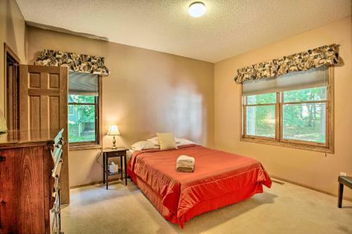 Executive Eden Prairie Home With Deck, Game Room