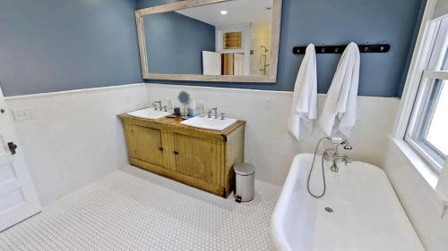Minnestay-linden Hills Luxury Charmer