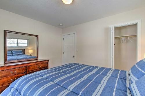 Rochester Home With Deck, 5 Min To Mayo Clinic!