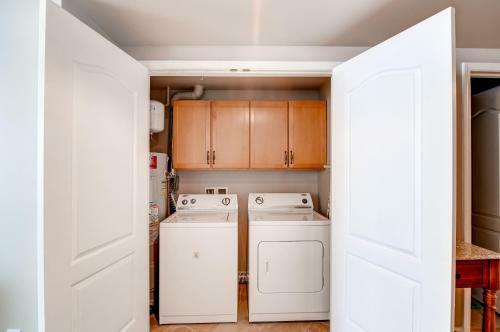 Apartamento Sleek Gulfport Condo With Ocean Views And Pool Access!