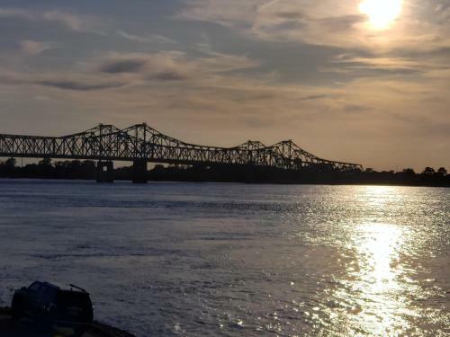 Natchez Manor Bed & Breakfast