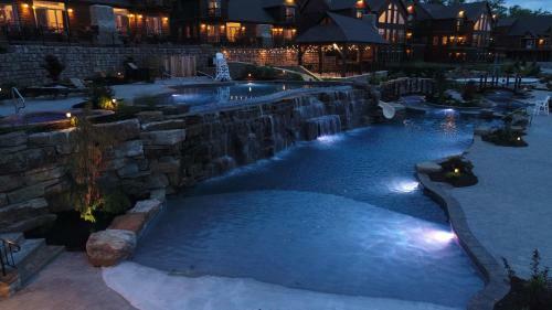 Luxury Lakefront Villa 2 Mi To Sdc Huge Pool Kayaks Dock