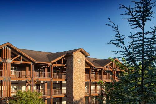 Spacious Condo Off Highway 76 Strip 1br Standard