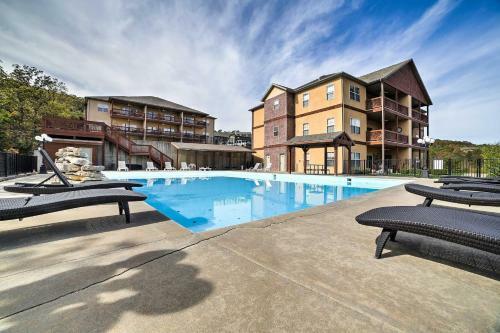 Branson Home With Deck 1 Mi To Silver Dollar City!