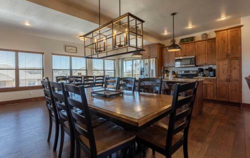 Rockwood Lake Lodge Home