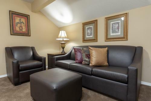 Hotel Surrey Vacation Resort By Capital Vacations