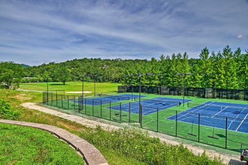 Branson Lodge In Stonebridge With Resort Amenities!