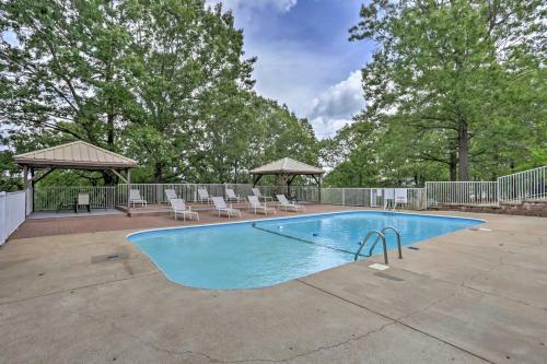 Rustic Branson Cabin-mins To Silver Dollar City!