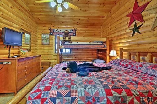 Rustic Branson Cabin-mins To Silver Dollar City!
