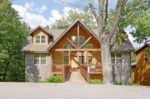 Updated Branson Home, 5 Min To Silver Dollar City!