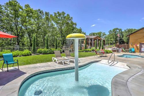 Updated Branson Home, 5 Min To Silver Dollar City!