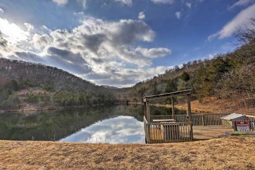 Apartamento Inviting Notch Estates Escape With Resort Access!