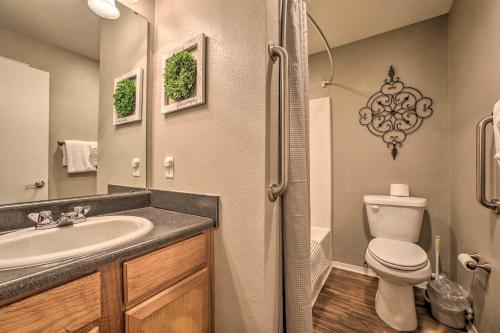Apartamento Branson Condo With Pool Access And Deck, Mins To Strip