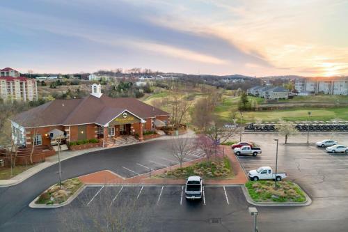 Hotel Reunion Lodges At Thousand Hills