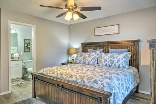 Apartamento Cozy Condo With Pool, 5 Mi To Table Rock Lake!