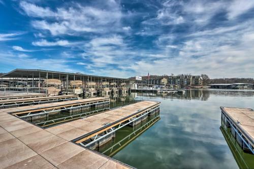 Margaritaville Resort Home With Lake-view Deck!