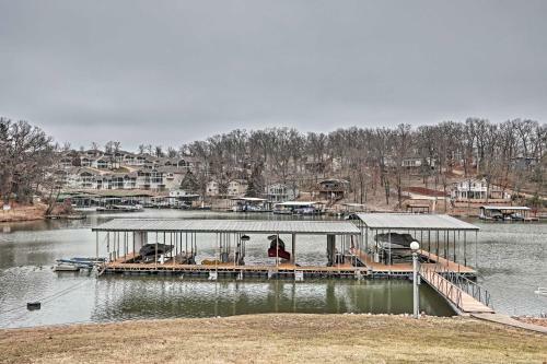 Lake Of The Ozarks Hideaway With Shared Dock And Slip!