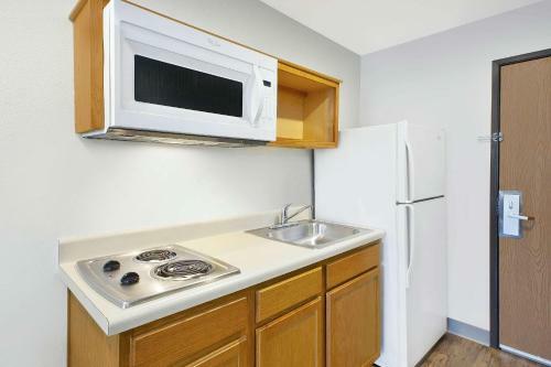 Hotel Woodspring Suites St Louis St Charles