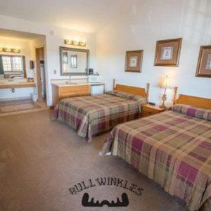Hotel Bullwinkles Rustic Lodge