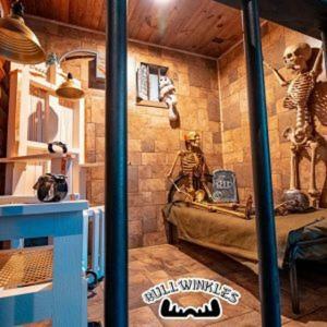 Hotel Bullwinkles Rustic Lodge