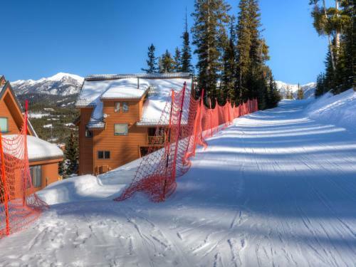 Arrowhead Chalets By Big Sky Vacation Rentals