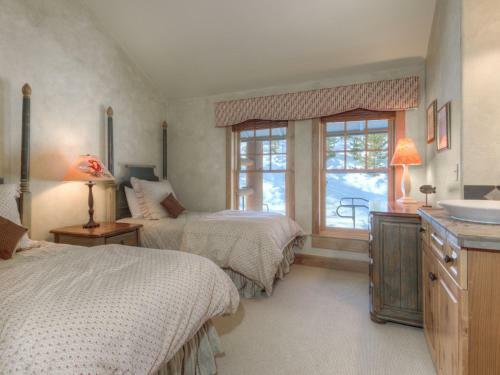 Moonlight Penthouse By Big Sky Vacation Rentals