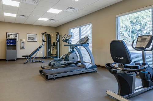 Hotel Mainstay Suites Great Falls Airport