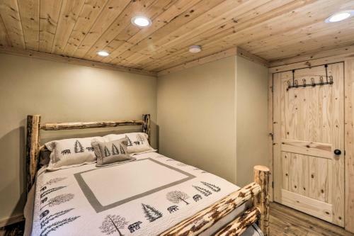 Reconnect With Nature At Timber Creek Cabin!