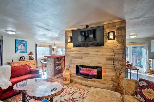 Fun-filled Home Base Less Than 2 Miles To Lake Tahoe