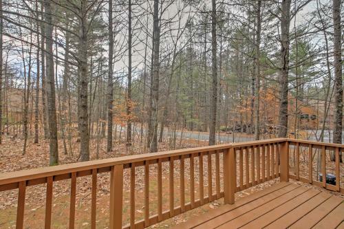 Spacious Bartlett Townhome Less Than 6 Mi To Attitash Mtn!