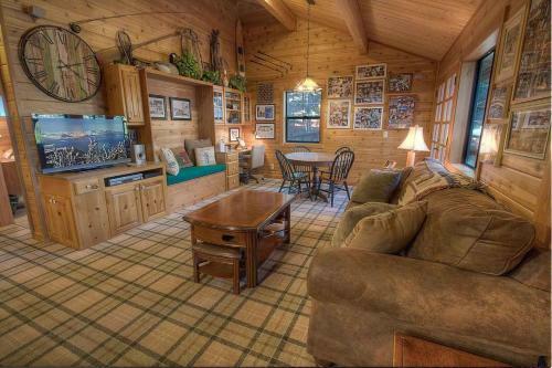 Smokey Joes By Lake Tahoe Accommodations