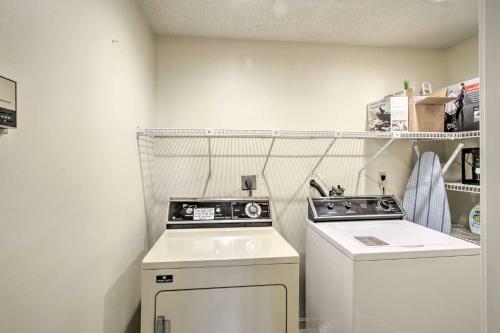 Jackson Village Townhome Loft And Golf Course View!