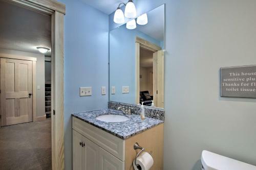White Mountain Family Friendly Home With Lake Access