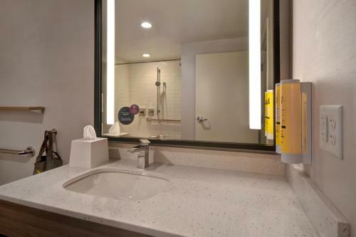 Hotel Tru By Hilton Manchester Downtown