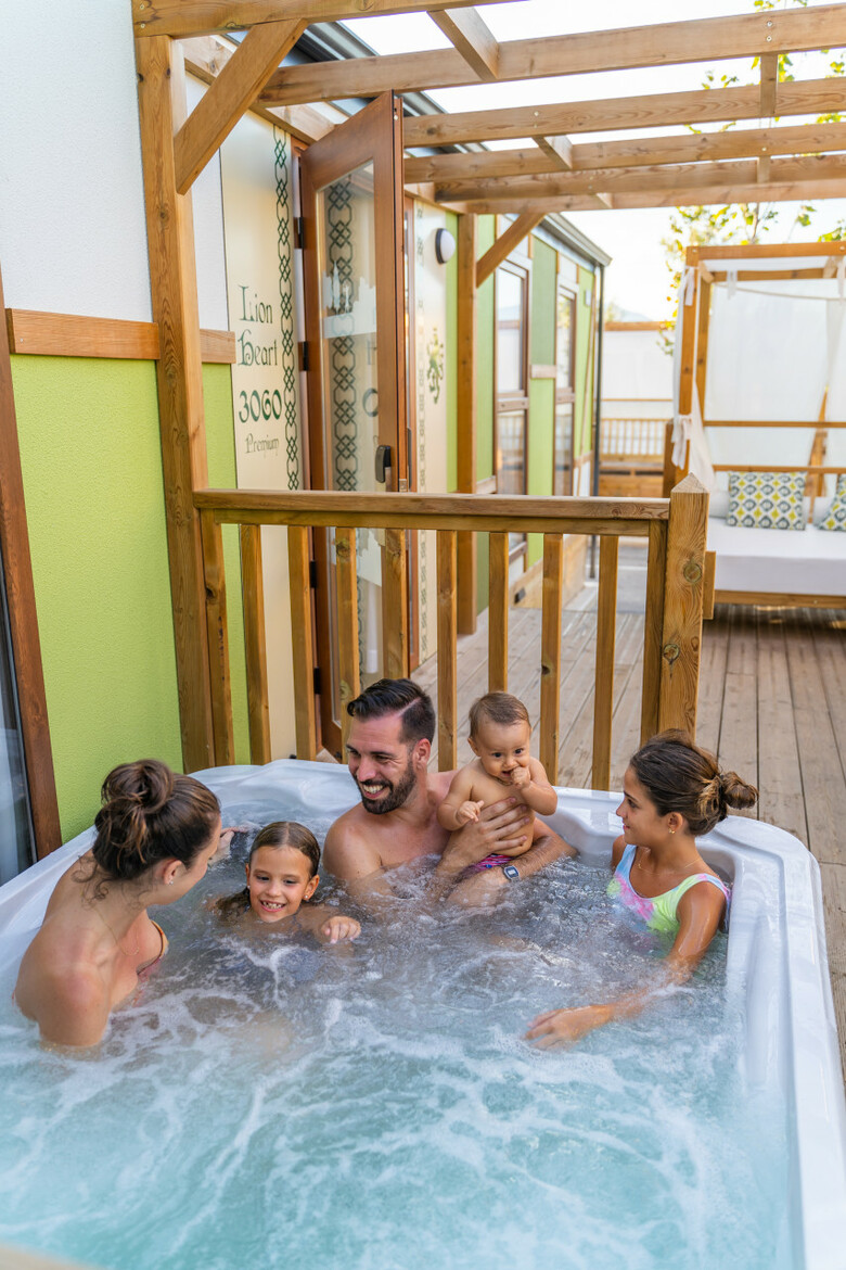 Hotel Resort Magic Robin Hood