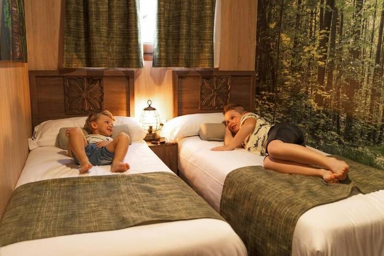 Hotel Resort Magic Robin Hood