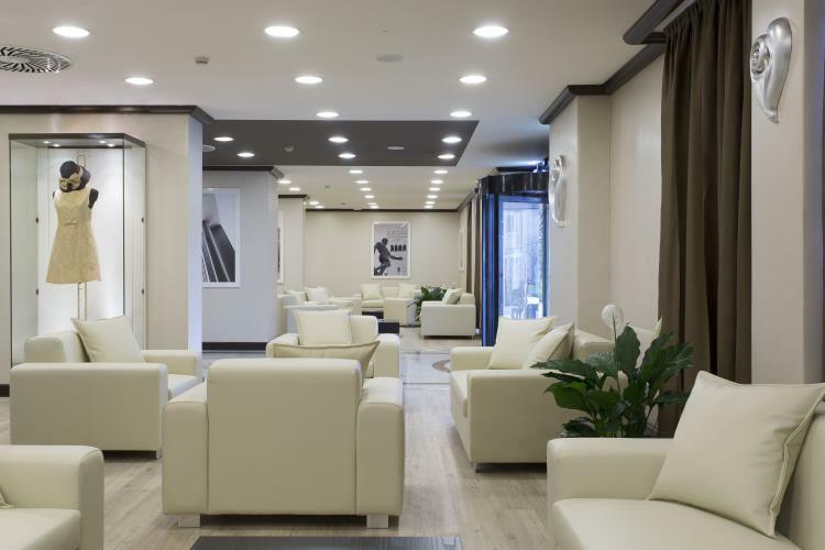 Hotel B4 Bologna Tower