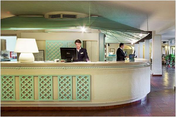 Grand Hotel Smeraldo Beach