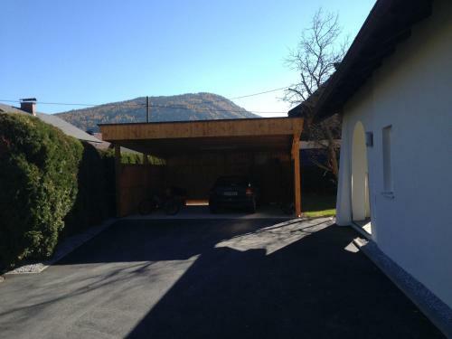 Apartamento Ferienwohnung Und Zimmer Kassar Bikertipp